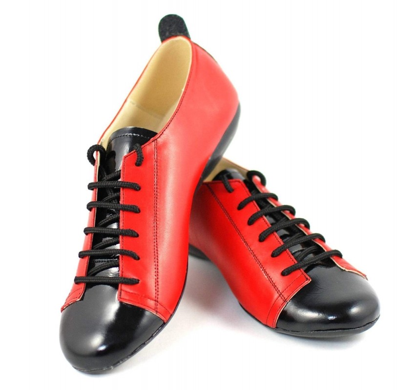 Pantofi dama casual din piele naturala cu varf lacuit - Model Emma Rosu P09RLN