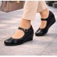 Marimea 40 Pantofi dama negri din piele naturala, tip Mary Jane P13NN