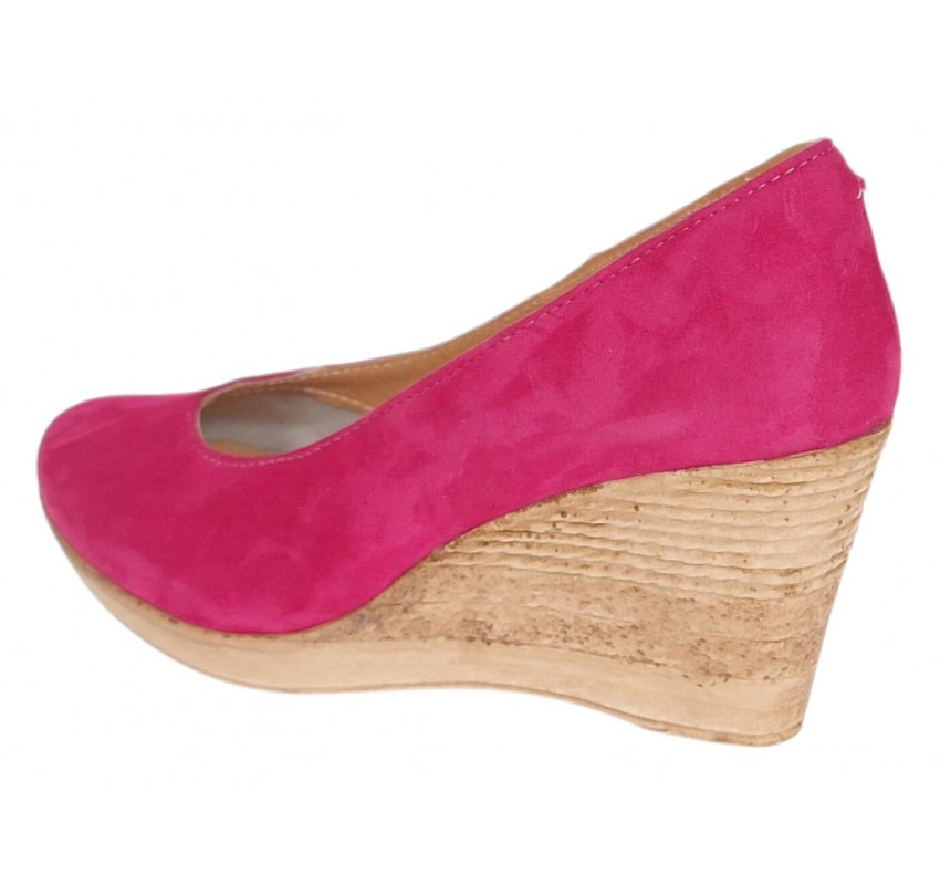 Pantofi dama roz din piele naturala intoarsa cu talpa tip pana de 7 cm P50ROZAV