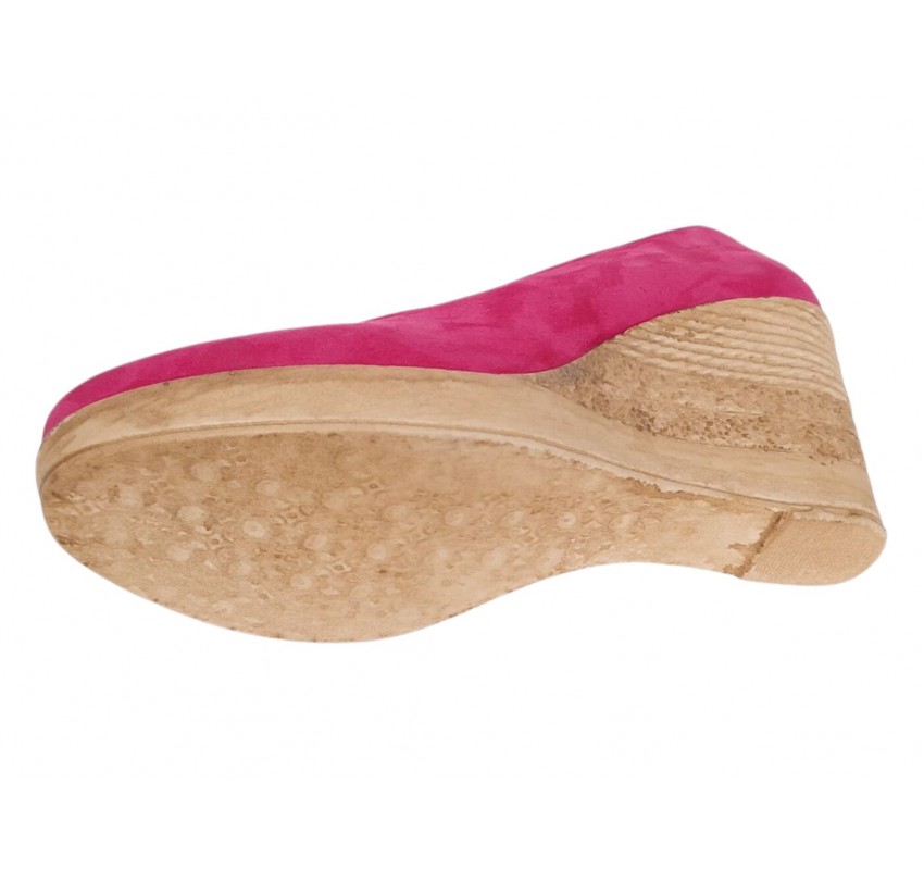 Pantofi dama roz din piele naturala intoarsa cu talpa tip pana de 7 cm P50ROZAV