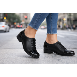 Marimea 35, 39 Pantofi dama casual din piele naturala box Negru Lac P53LACN