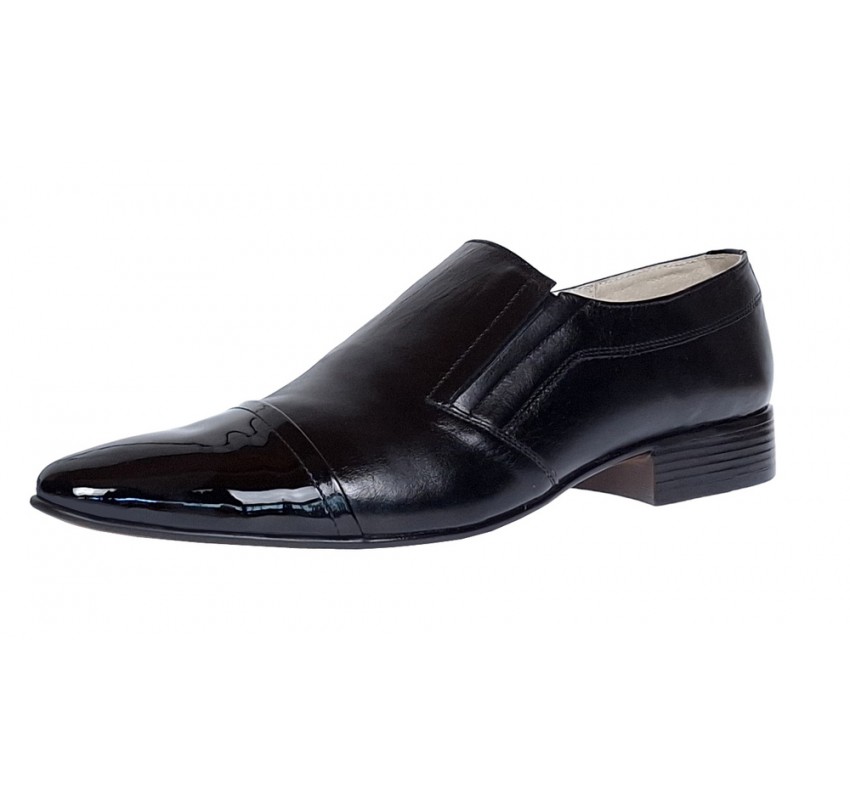 Pantofi barbati eleganti din piele naturala cu varf din Negru LAC P61NLAC Pantofi barbati eleganti din piele naturala cu varf din Negru LAC P61NLAC