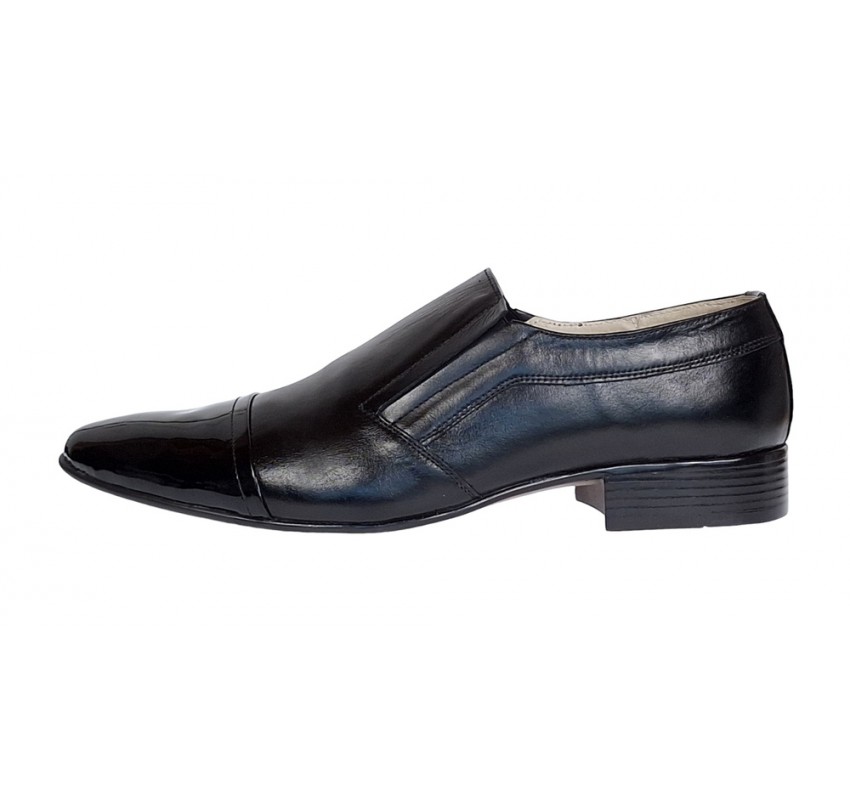 Pantofi barbati eleganti din piele naturala cu varf din Negru LAC P61NLAC Pantofi barbati eleganti din piele naturala cu varf din Negru LAC P61NLAC