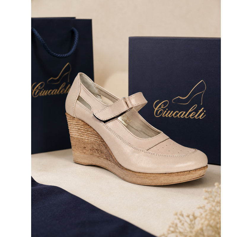Marimea 37 Pantofi dama cu platforma din piele naturala maro box P9154BEJ