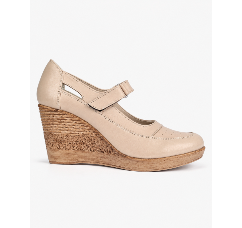 Marimea 37 Pantofi dama cu platforma din piele naturala Bej P9154BEJ