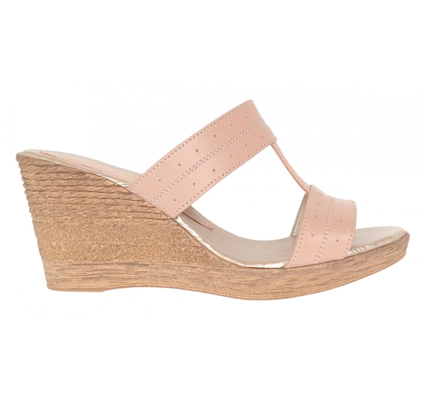 Papuci dama din piele naturala cu platforme de 7cm Nude PAP300NUD Papuci dama din piele naturala cu platforme de 7cm Nude PAP300NUD