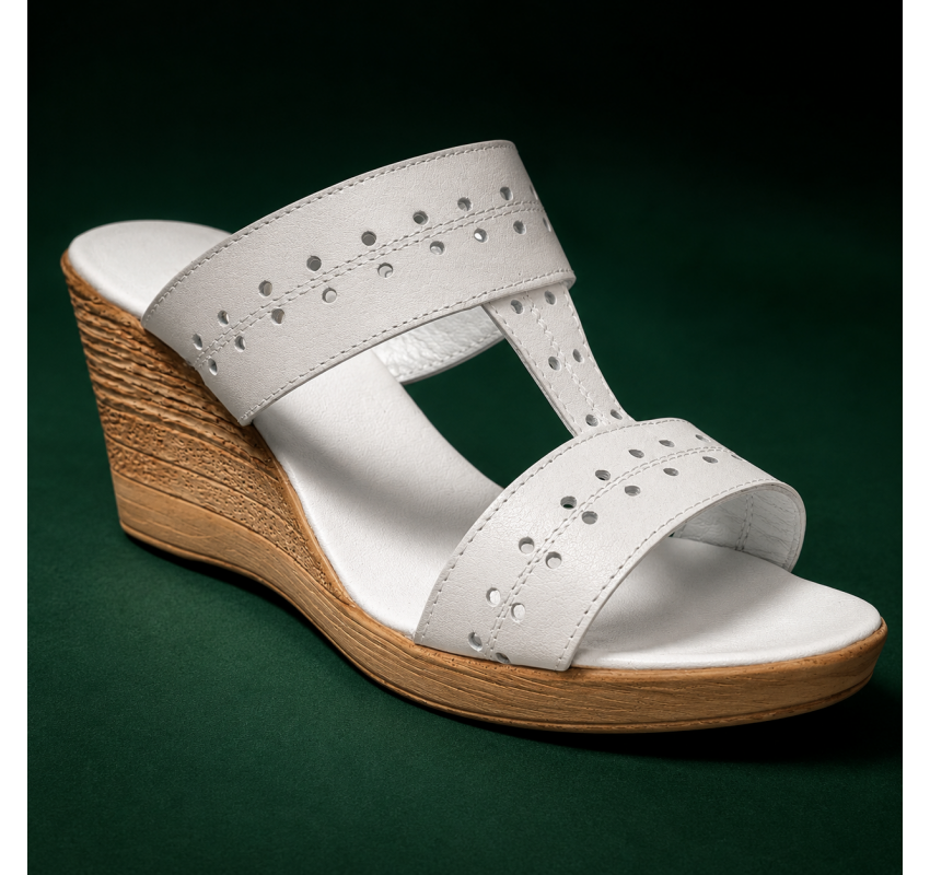 Papuci dama albi din piele naturala, cu platforma wedge perforata, comozi, usori deosebiti PAP46A