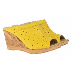 Saboti dama din piele naturala cu perforatii - Model Galben de Vara PAPUCTEAGALBEN