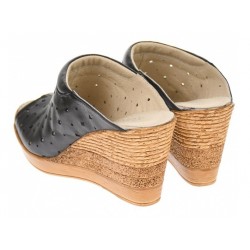 Saboti dama din piele naturala cu perforatii - Model Negru PAPUCTEAN