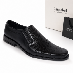 Pantofi bărbați negri din piele naturală, slip-on eleganți cu textură fină și aspect modern PB2265ELN