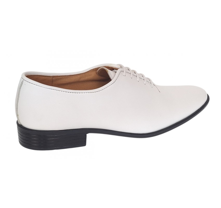 Oferta Pantofi barbati albi eleganti din piele naturala R51TSA - Marimea 41
