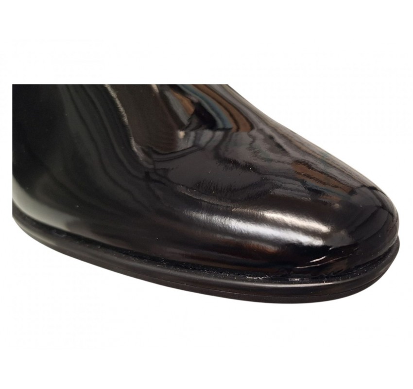 Marimea 41 Pantofi barbati eleganti din piele naturala de culoare negru lac Donatto RED41N