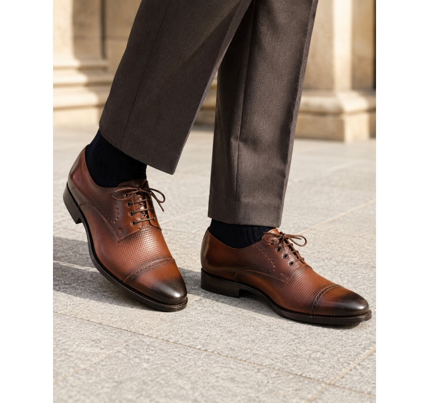 Pantofi barbati maro din piele naturala, eleganti si perforati – stil rafinat, confort Office RSY479M