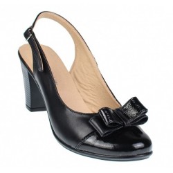 Pantofi dama decupati piele naturala de culoare neagra – Eleganta si confort intr-un design rafinat