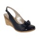 Pantofi dama decupati piele naturala de culoare neagra – Eleganta si confort intr-un design rafinat