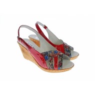 Sandale dama de vara cu platforme de 7 cm, din piele naturala lacuita, rosie, S50LACROSU