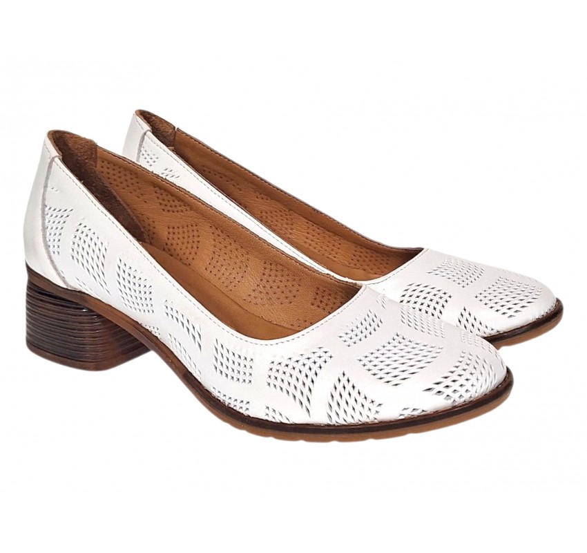 Pantofi dama albi perforati din piele naturala cu toc comod SCV357A