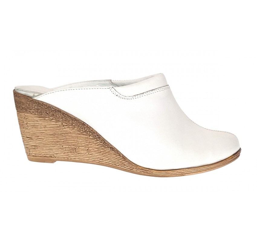 Saboti dama albi din piele naturala, platforme de 7 cm - TEA18ALB