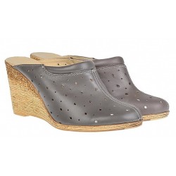 Saboti de vara gri din piele naturala, cu perforatii - TEAGRI